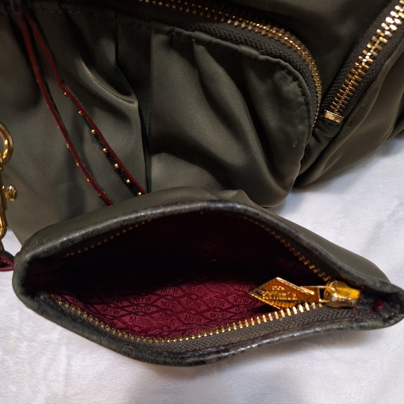 MZ WALLACE new without tags shoulder bag with dust bag and market pouch. - Picture 2 of 15